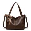 Large Capacity Commuter Shoulder Bag PU Retro Hand Tote Bag