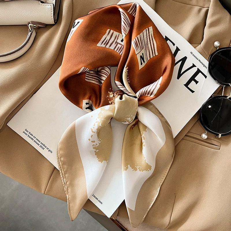 Luxury New Style Square Headscarf Women Sunscreen Beach Kerchief Popular The Four Seasons Scarves  Design 70X70CM Silk Hijab