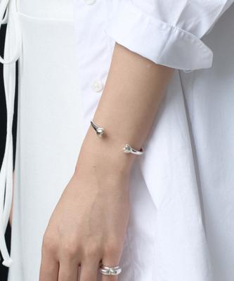 Tierno B.005/Heart Bangle Bracelet