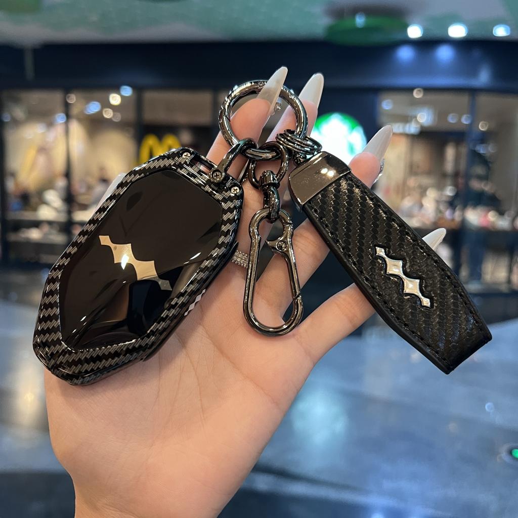 For BYD Equation Leopard 5 8 Titanium 3 7 Carbon Fiber Texture Zinc Alloy Car Key Case Car Keychain Shell Interior Accessories