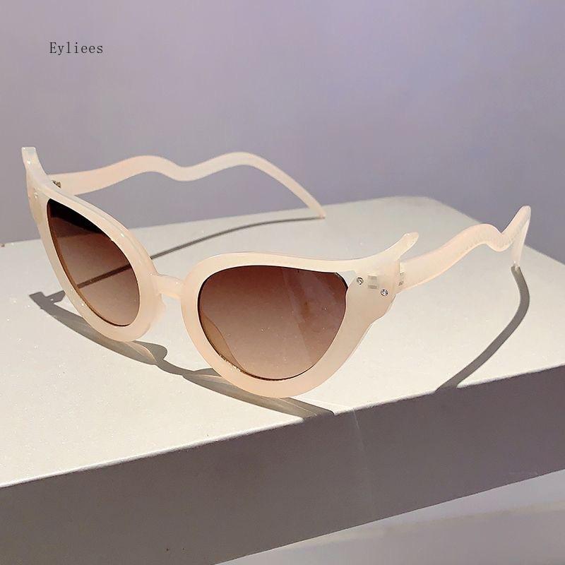 Luxury Cat Eye Sunglasses Women  Fashion Personalized Uv400 Sun Glasses Travel Driving Eyewear Anti-Uv Eyeglasses