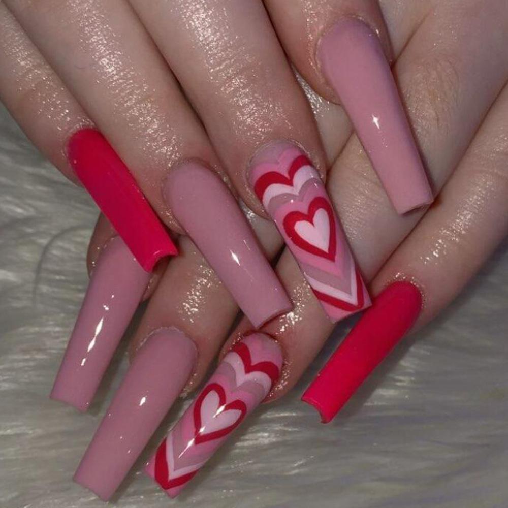 Pink Red Heart Artificial Nails Sweet & Charming Reusable False Nails for Home DIY Manicure Use