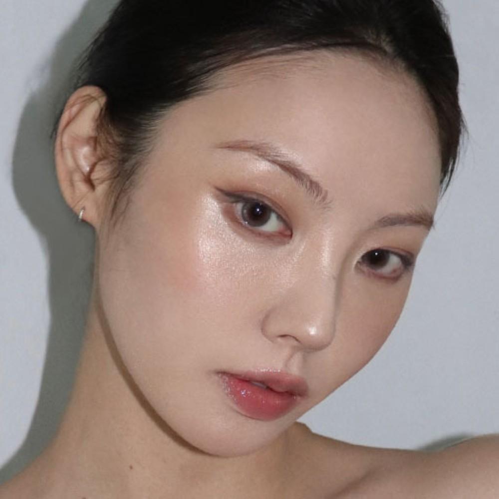 

NAMING. Fluffy Baked Highlighter 3.8g POPPER