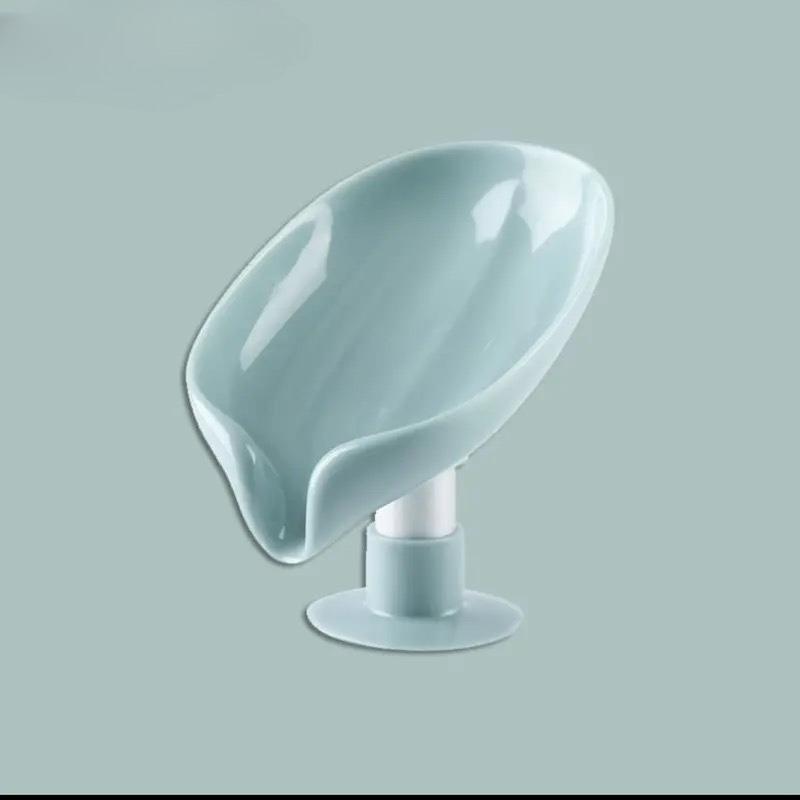 Creative Lotus Leaf Shaped Soap Shelf Suction Cup No Punching Soap Box Internet Celebrity Bathroom Drain Soap Box [green] individually packaged in opp bags