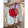 Niche Texture Portable Box Bag Women's 2025 New Fashion Small Square Bag Versatile Messenger Cosmetic Bag Mouth Red Envelope