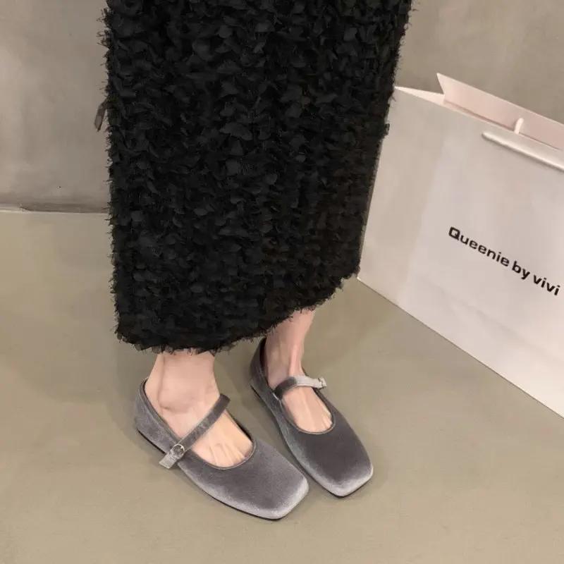 Fashion Flat Shoes for Women Autumn Mary Jane Hairy Single Shoes for Women 2025 New Retro Suede Loafers Women Ladies Shoes