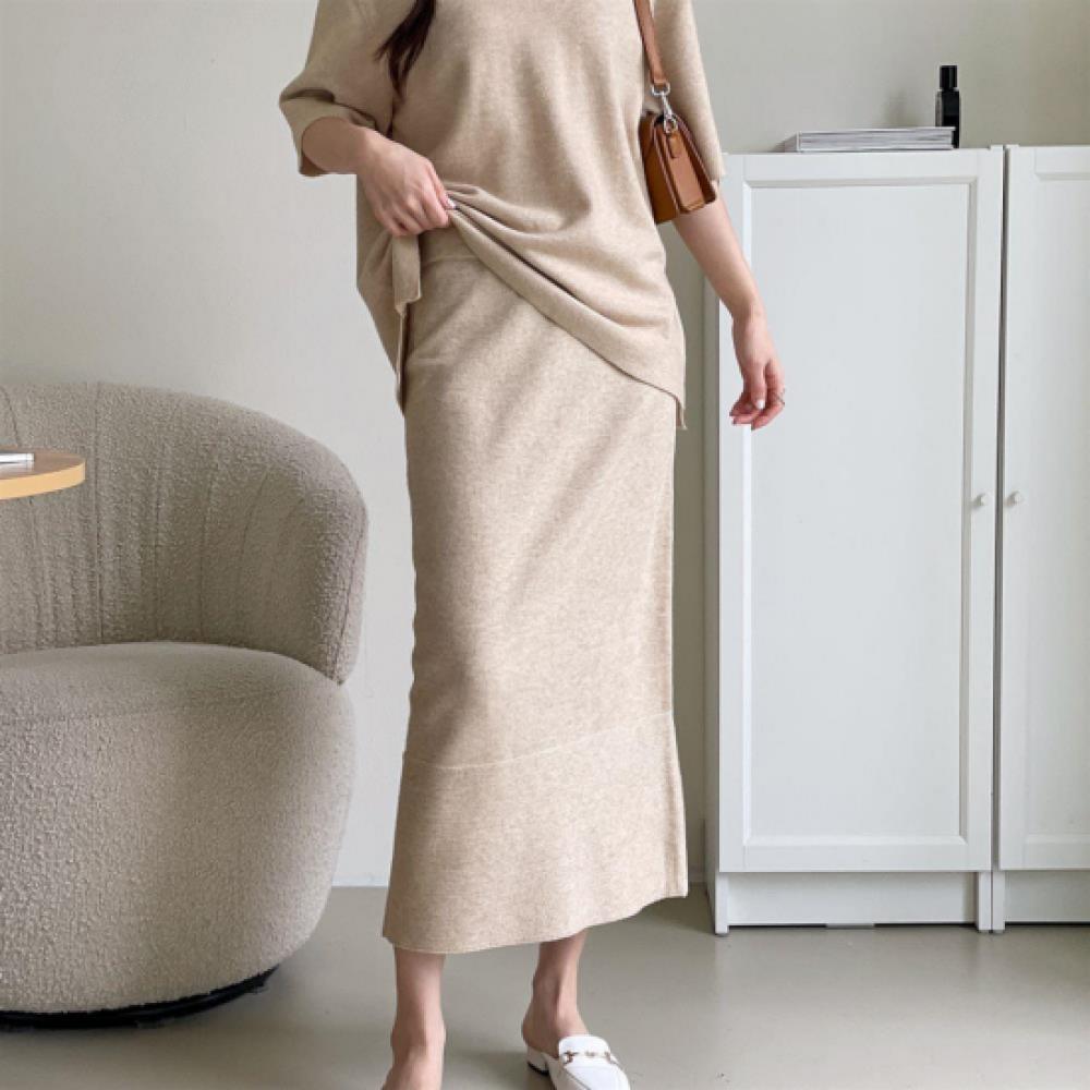 New Arrivals Open Run H Line Knit Skirt
