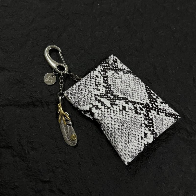 

1Pcs Magnetic Waist Outfit Accessory Black Leather Coin Purse Keychain Metal Coconut Bag Charm Pendant Hip-Hop Gift