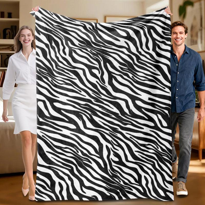 

zebra print flannel blanket, suitable for sofa, bed, office, ideal gift for family, friends, perfect for holidays. 70x100cm
