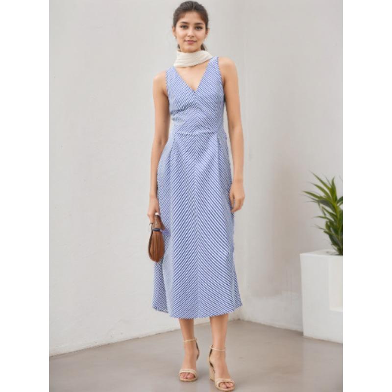 

Летнее модное и элегантное женское платье в полоску с высокой талией и V-образным вырезом без рукавов XL светло-синий