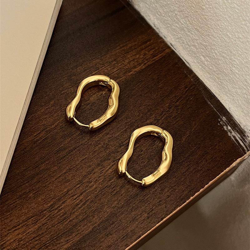 Simple Irregular Geometric Design Temperament Cold Wind Ear Buckle, Environmental Protection