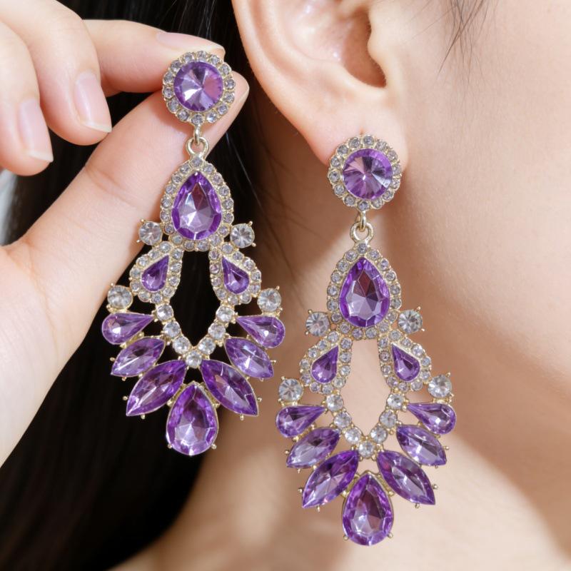 French Rhinestone Geometric Tassel Earrings: Elegant, Ultra-Sparkling Water Drop Studs for Women – Light Luxury Accessory