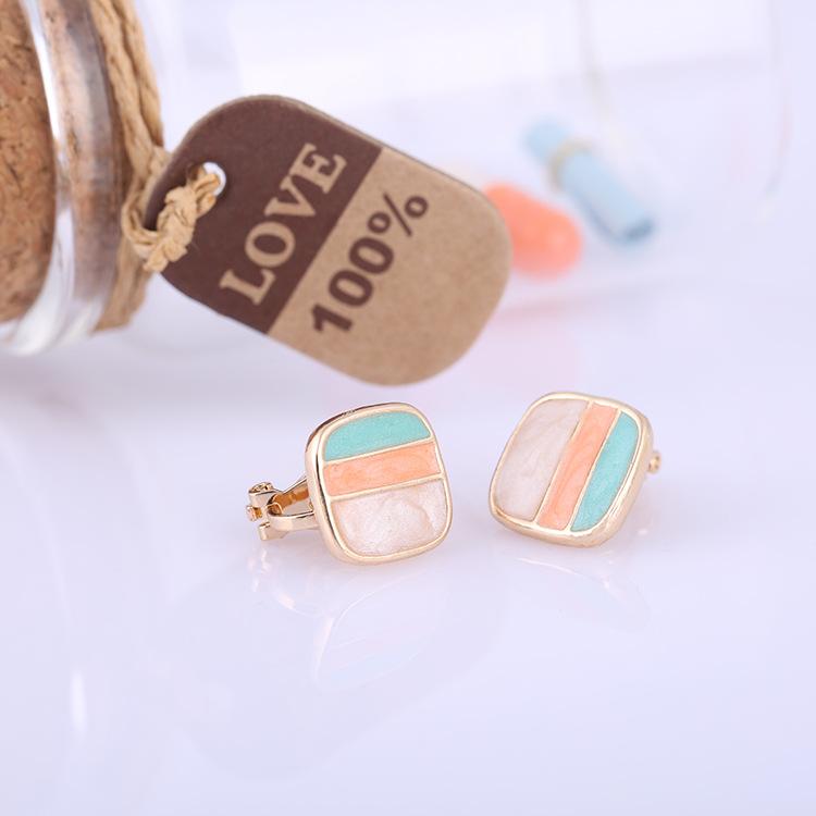

Cute Square Striped Oil-dripping Earrings Women Without Ear Piercings and Ear Clips