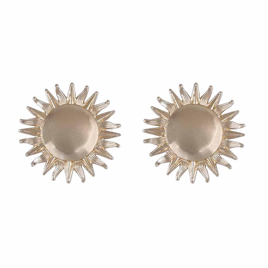 Stylish and simple alloy sunflower personalized retro versatile beach wind women's stud earrings casual light luxury