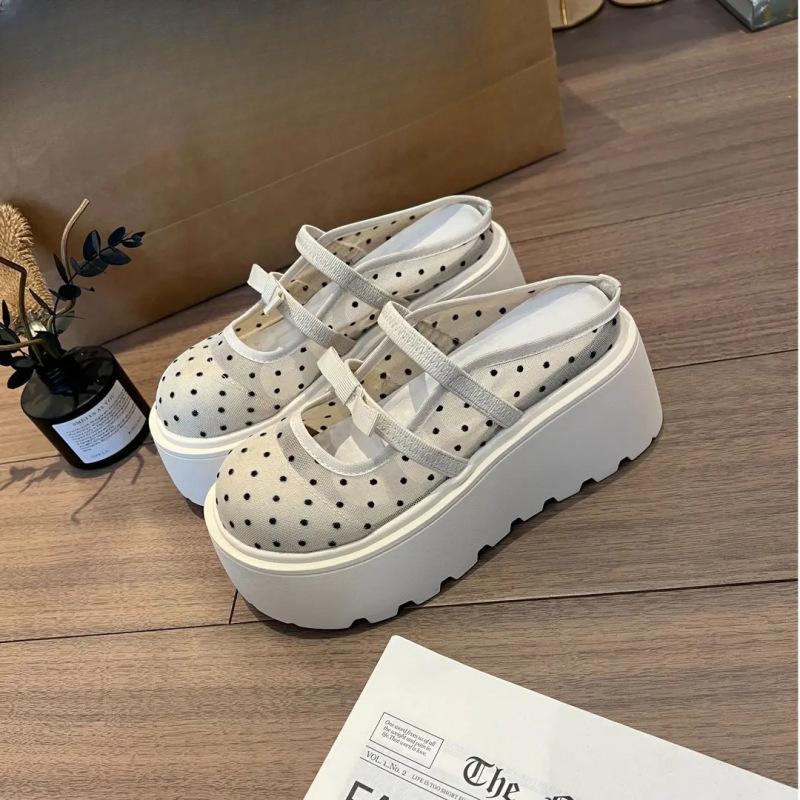

Muffin thick bottom polka dot bag head half slippers female summer wear 2025 new fairy style with skirt mesh cool slippers 40