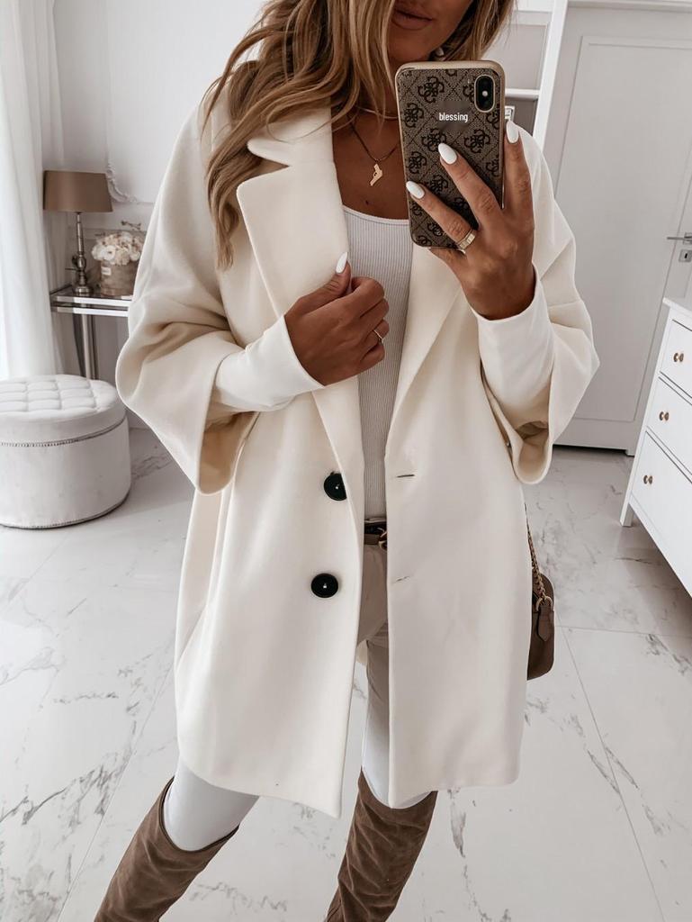 Women's Autumn/Winter Wool Coat with Buttoned Lapel, Pockets, and Seven-Sleeve Design