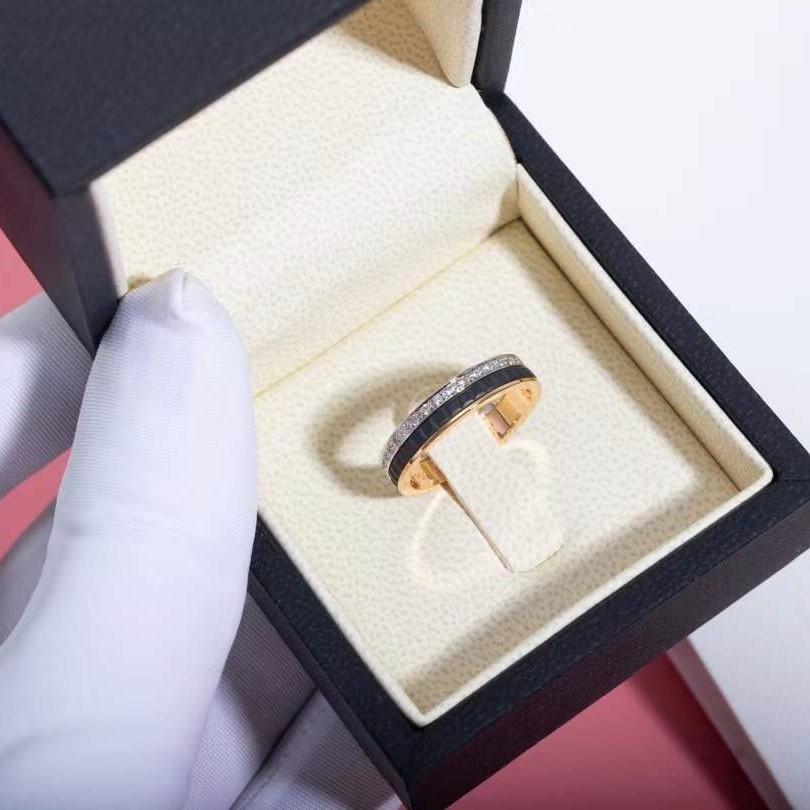 New 2024 Classic Europe Fine Quality Europe Famous Hot Brand Luxury Jewelry Rings For Couples Ceramic Geometry Design Engagement