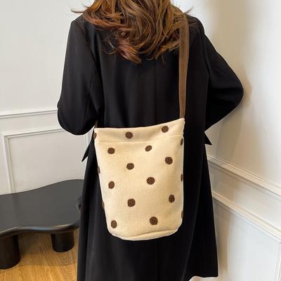 Winter Large-capacity Woolen Bag Women's 2025 New Fashion Polka Dot College Wind Bucket Bag Versatile Messenger Bag