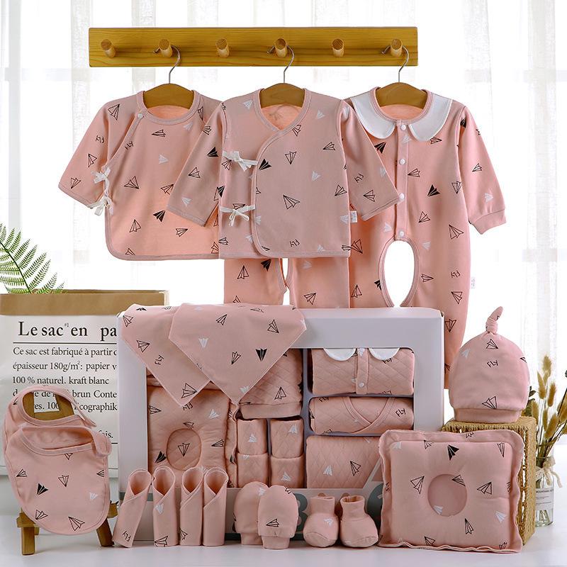 Pure Cotton Newborn Baby Gift Box: Spring To Autumn Essentials