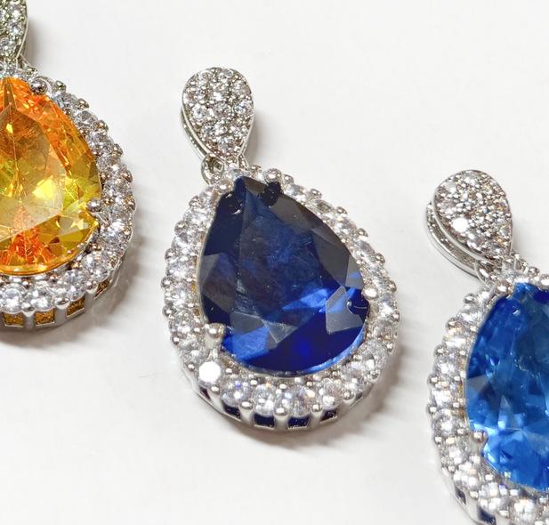 Gusien Jewelry: Sparkling Teardrop Pendant Set with Simulated Gemstones & High-Carbon Diamonds
