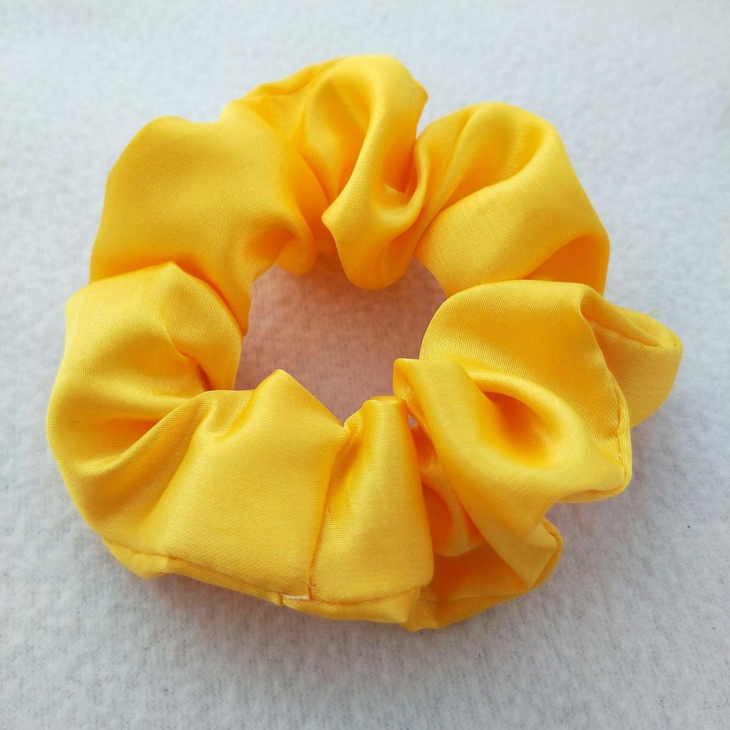 Satin Silk Hair Tie: High-End Women's Rubber Band for Elegant Buns