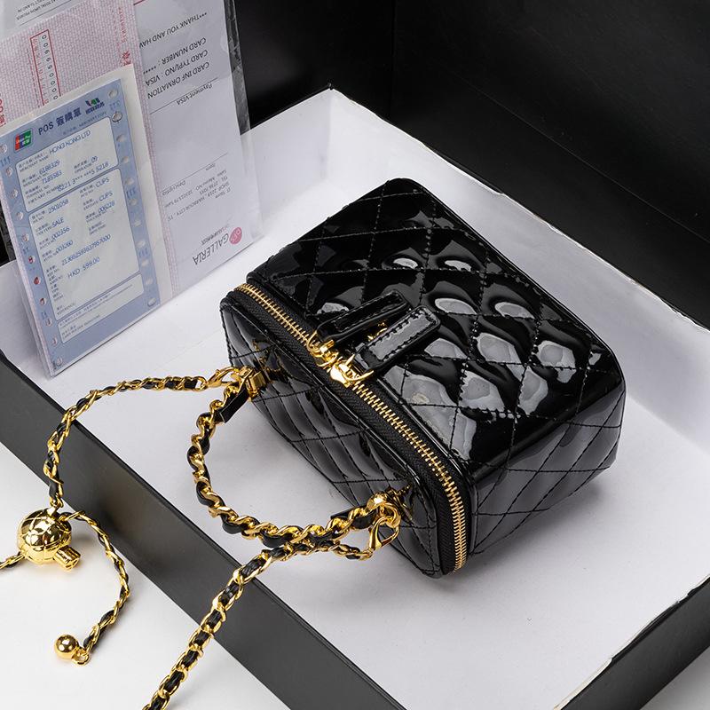 Korean New Style Fashion Diamond Chain Bag Light Luxury Style Gold Ball Crossbody Bag Small Fragrance Patent Leather Box Bag Handbag Handbag