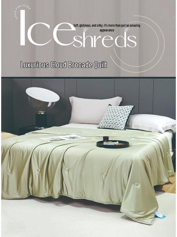 

HMHM Luxury Cloud Brocade Quilt