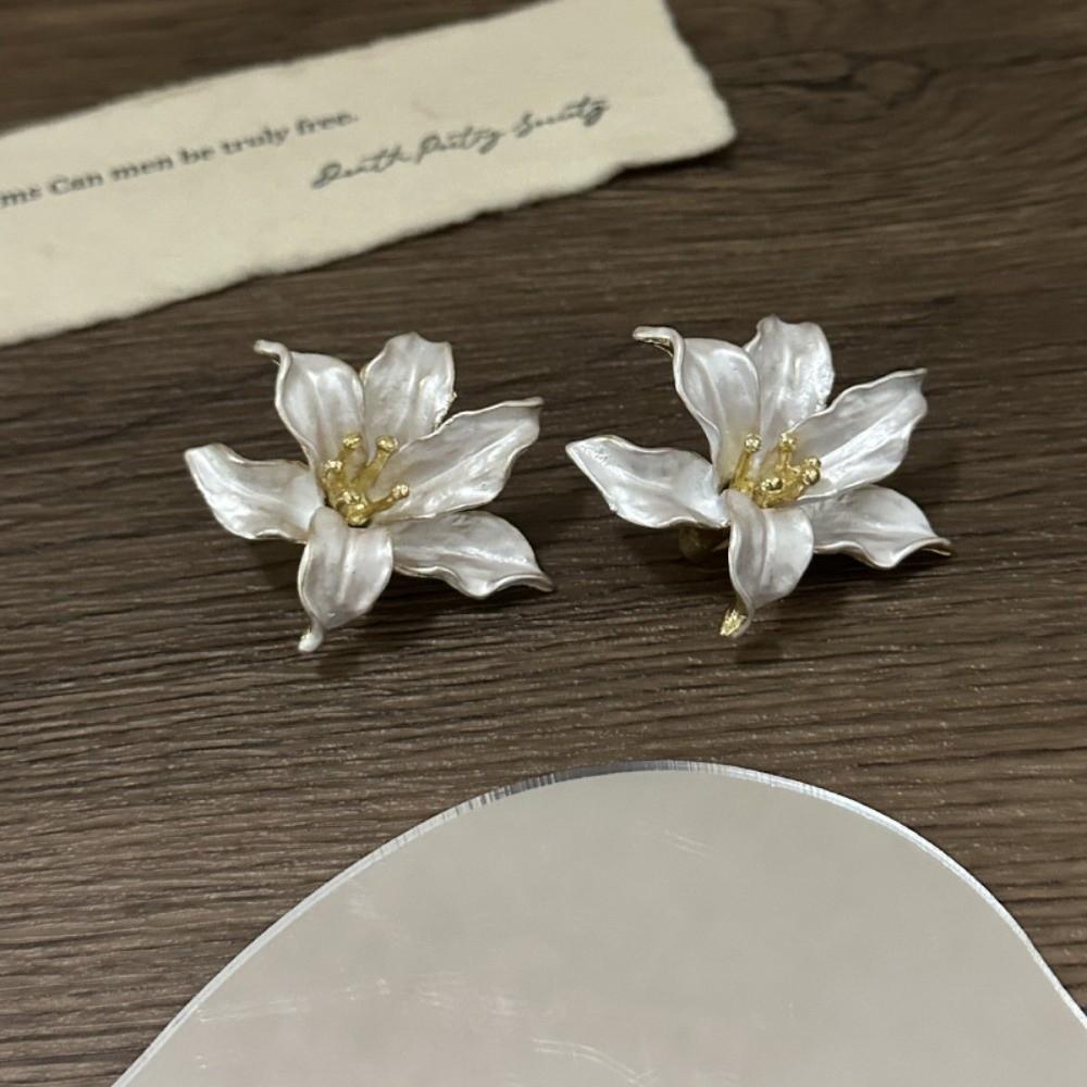 Irregular Flower Earrings Drip Oil Ear Accessories Fashion Flower Stud Earrings  Jewelry