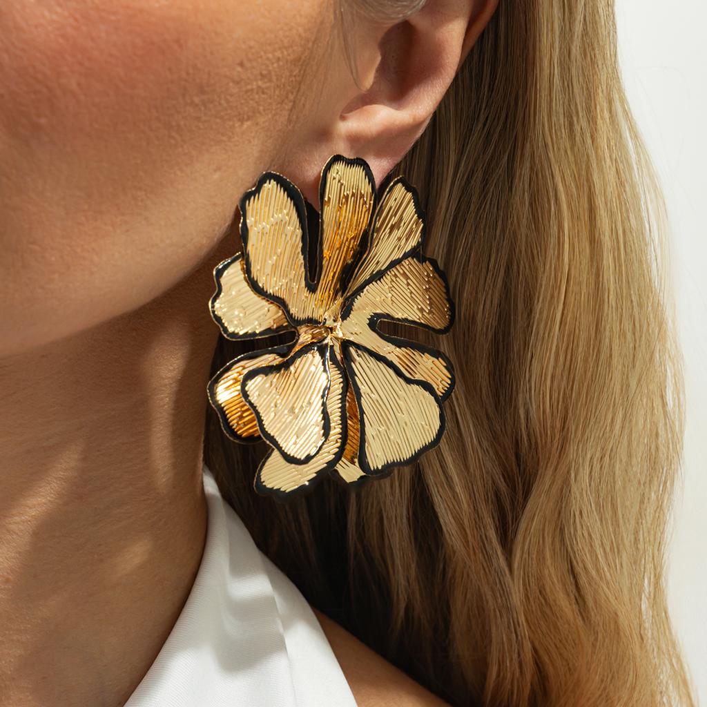 Ingemark Exaggeration Metal Big Flower Stud Earrings for Women Vintage Trendy Gold Color Piercing Earring 2026 New Jewelry Gifts