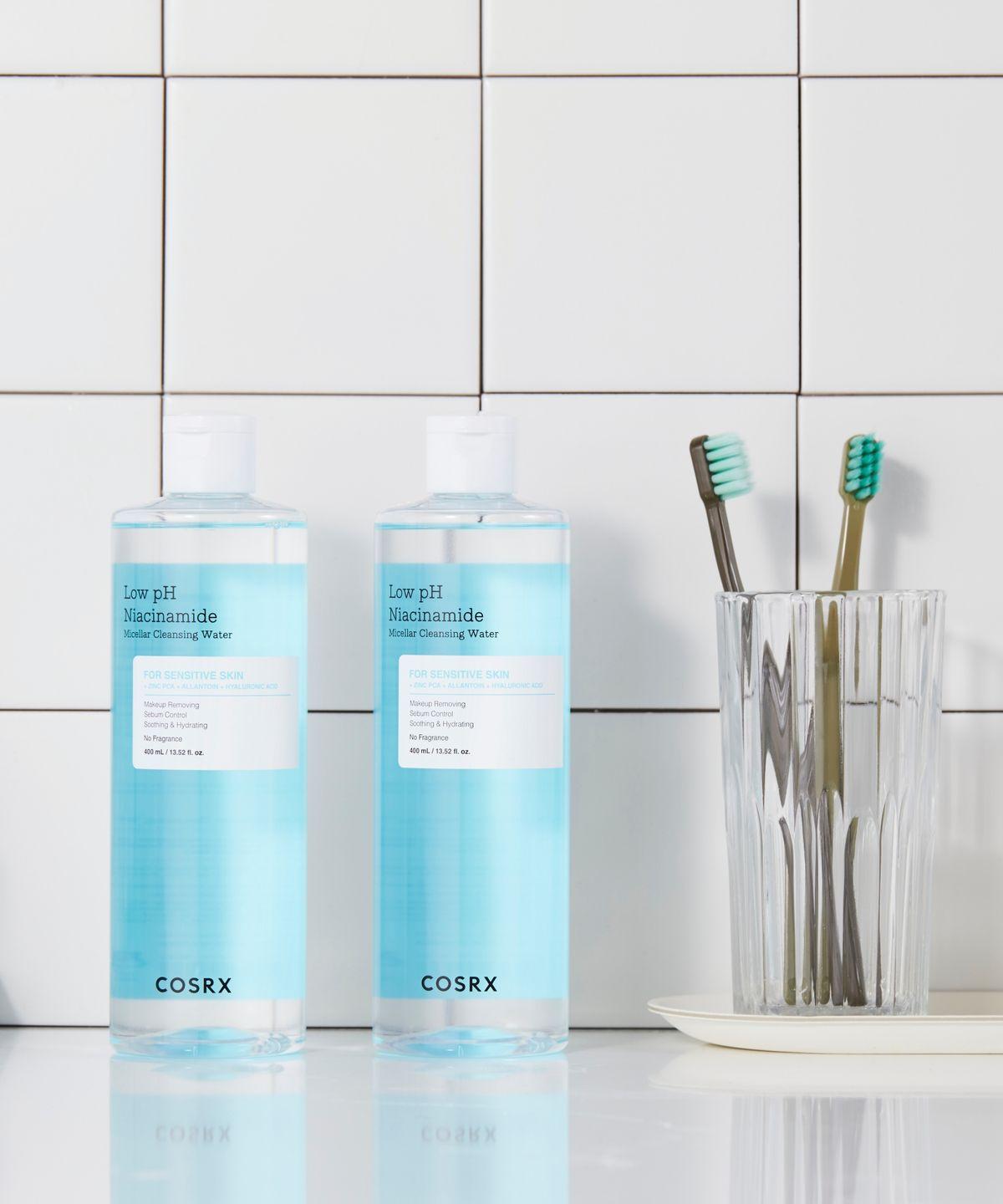 [2 Pack] Mildly Acidic Niacinamide Micellar Cleansing Water 400ml * 2