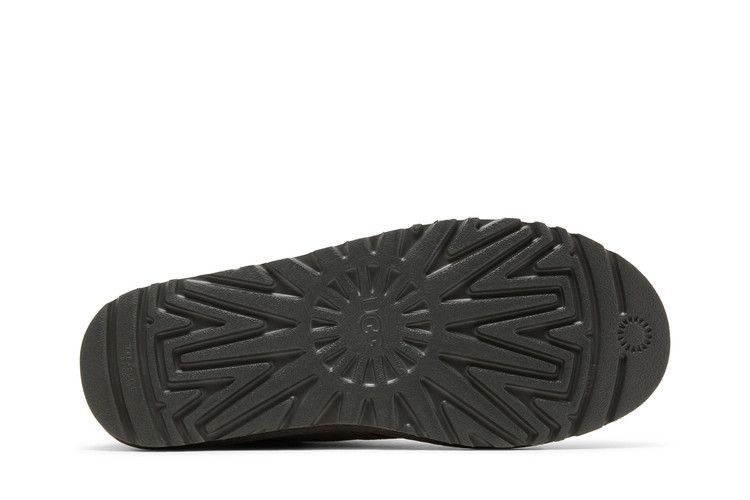 UGG Neumel Boot 'Charcoal'