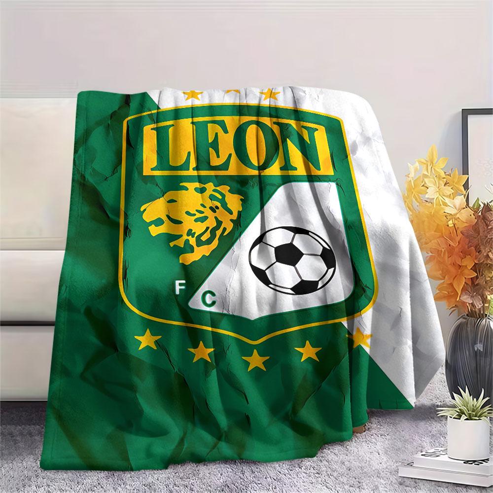 1PC Club León Football Club Patterned Flannel Blanket Suitable For All Seasons for Home Decor Warmth and Comfort Gifts Holiday Present