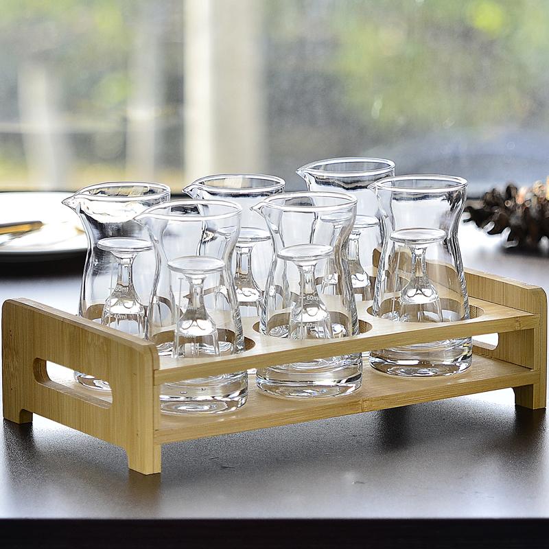 Szklane kubki do wina ze skalą, nowoczesna prosta szklana przegroda do wina, kieliszek do wódki, zestawy barowe, kubek hotelowy Moutai, zagęszczone wino