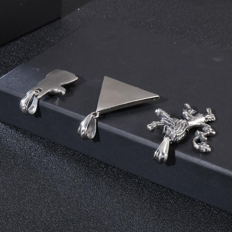 European and American Creative Personality Pyramid Lion Head Men's Titanium Steel Pendant