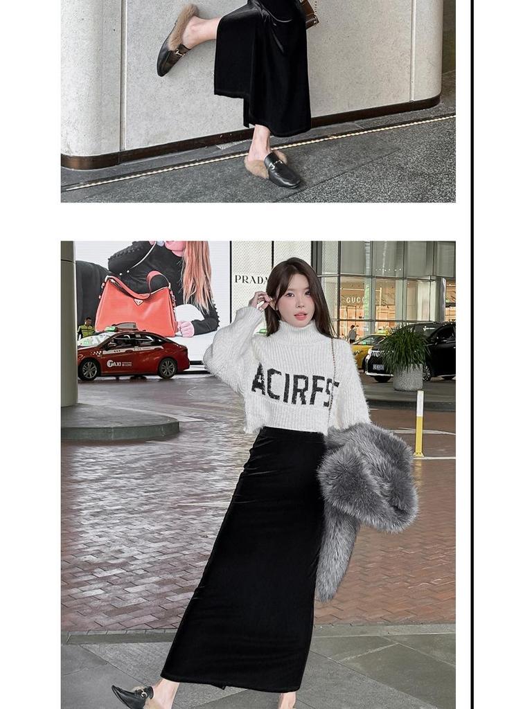 Golden Velvet High-Waist Slit Skirt: Retro Slimming Drape for Women, Spring-Autumn 2026