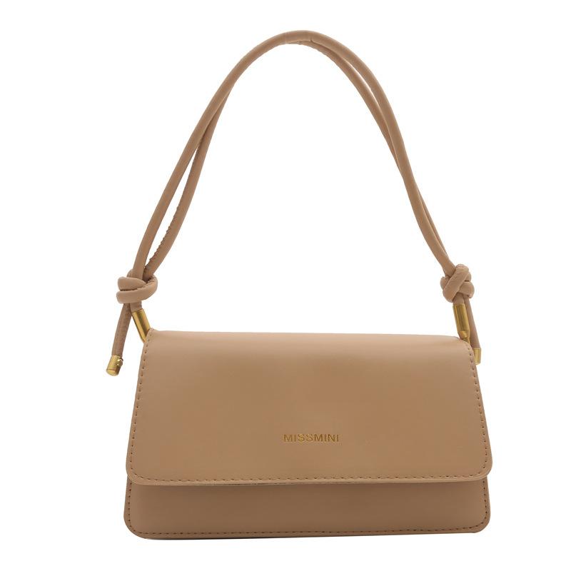 

Foreign style casual messenger bag 2024 spring new bag women s fashion personalized small square bag Korean version simple shoulder bag хакі