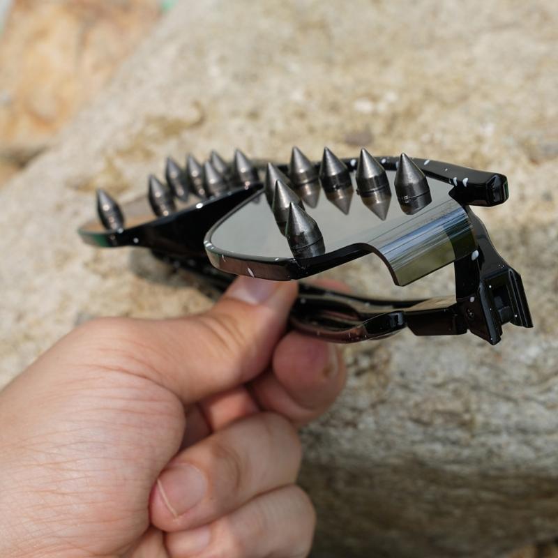 Trendy Unisex Studded Eyewear With Practical PC Frame And Metal Cool Rivets Eyeglasses For Casual Event And Travel