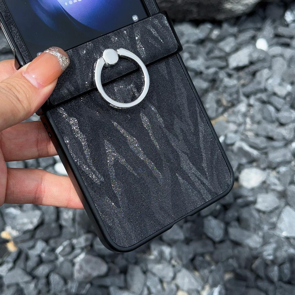 For Samsung Galaxy Z Flip7 FE 5G/Z Flip6 5G Feather Pattern PU Leather Coated PC Phone Cover with Ring Kickstand