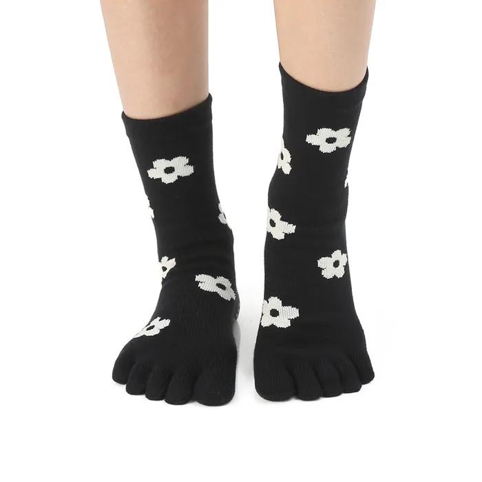 Pilates Yoga Non-slip Socks Toe Socks Daisy Socks