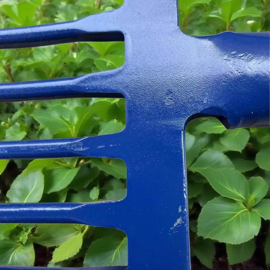 New Authentic Nine-Tooth Steel Fork - Multi-Purpose for Railroad Ballast, Coke, Coal, Hay, and Fine Steel Tools.