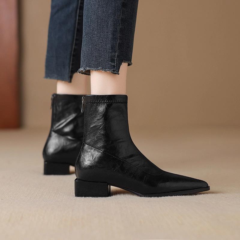 French pointed low heel brown elastic thin boots 2025 autumn and winter new thin short boots women's retro Chelsea boots