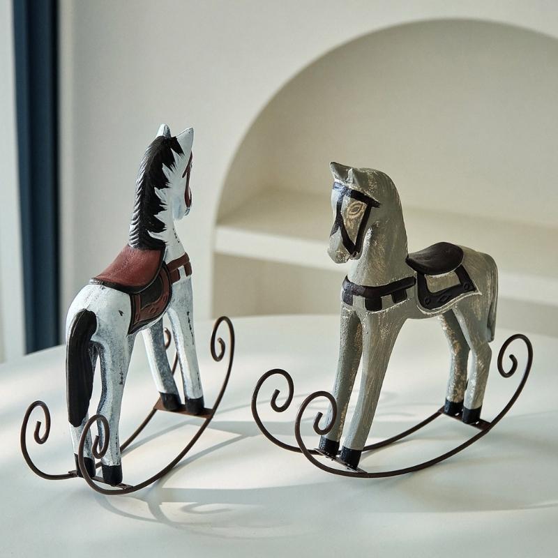 Hölzerne Schaukelpferd Statue Skulpturen Dekorative Tierfiguren Tischdekoration Heimdekorationen Geburtstagsgeschenk