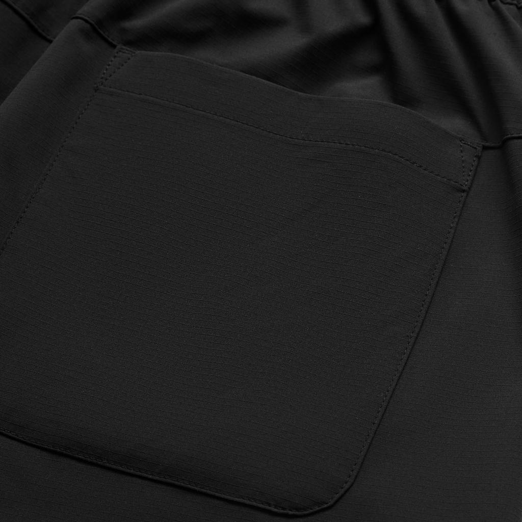 Li-Ning Sports Lifestyle Series Solid Color Mid-Waist Drawstring Comfortable Versatile Straight Leg Casual Shorts Men Shorts Black AKSU533-3