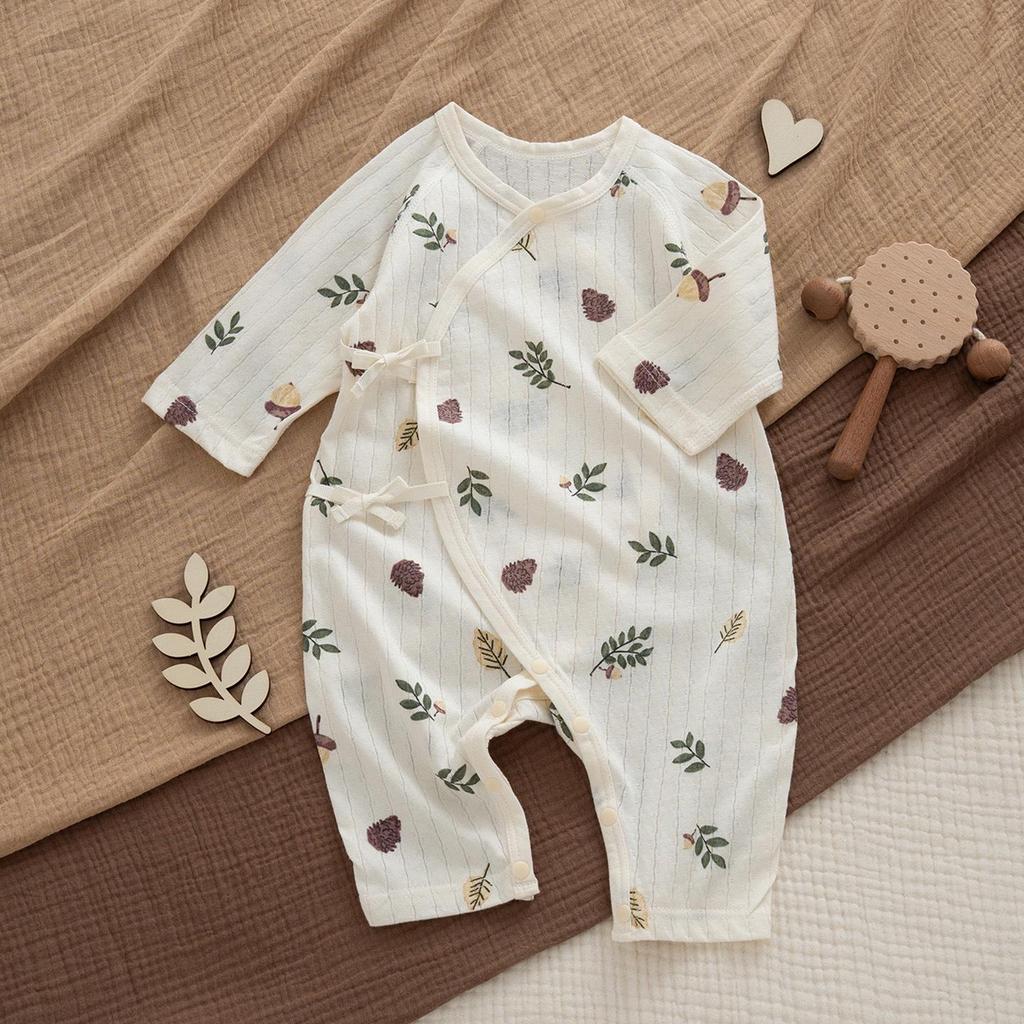 Newborn Ultra-Thin Cotton Long-Sleeve Romper with Belly Protection - Breathable, A-Class, Perfect for Summer and Air-Conditioned Spaces.