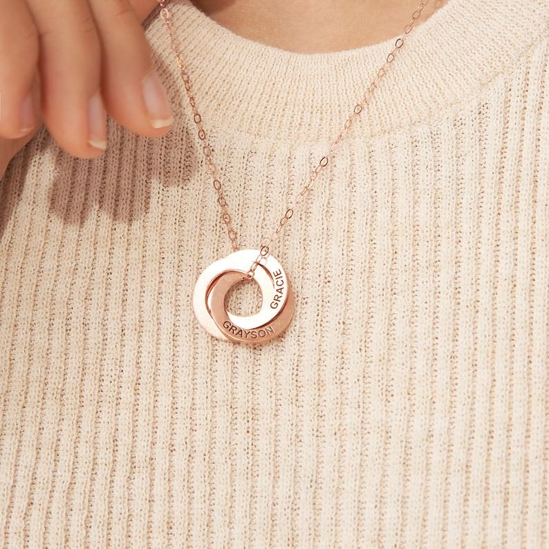 Family Necklace Personalized Gift Linked Circle Necklace Custom Children Name Rings Eternity Necklace Mother Gift