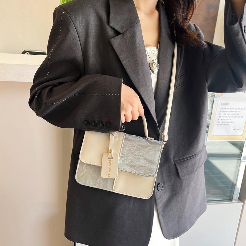 New Fashion Trend Niche Contrasting Color Design Premium Texture Shoulder Messenger Bag Versatile Women's Bag Portable Small Square Bag