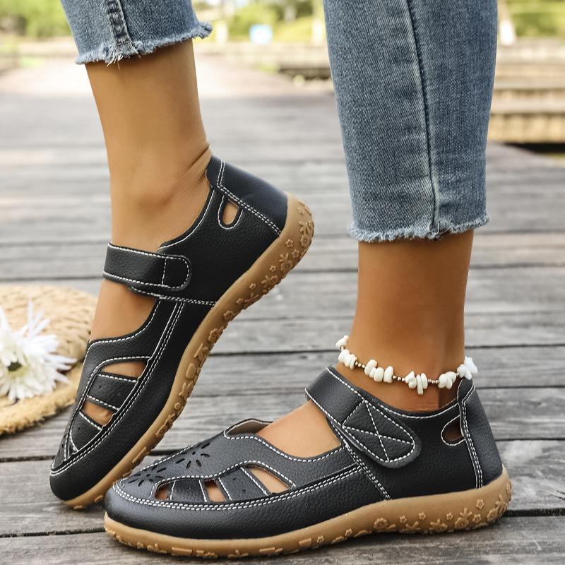 New Large-sized Hollowed-out Sandals for Women, Casual Flat, Button-toe, Wedge Heel Velcro Shoes