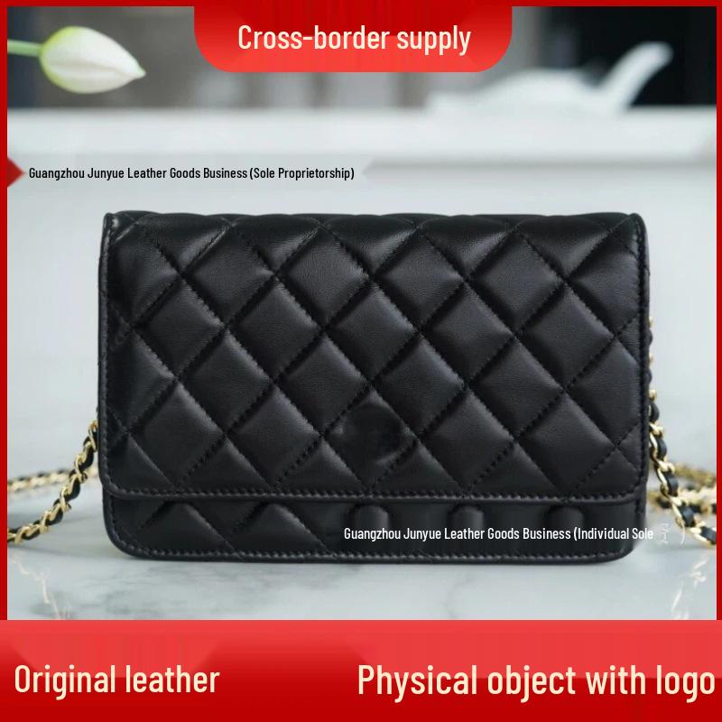 

New Classic Small Fragrance WOC Leather Crossbody Women s Bag 18.5*3*13 cm