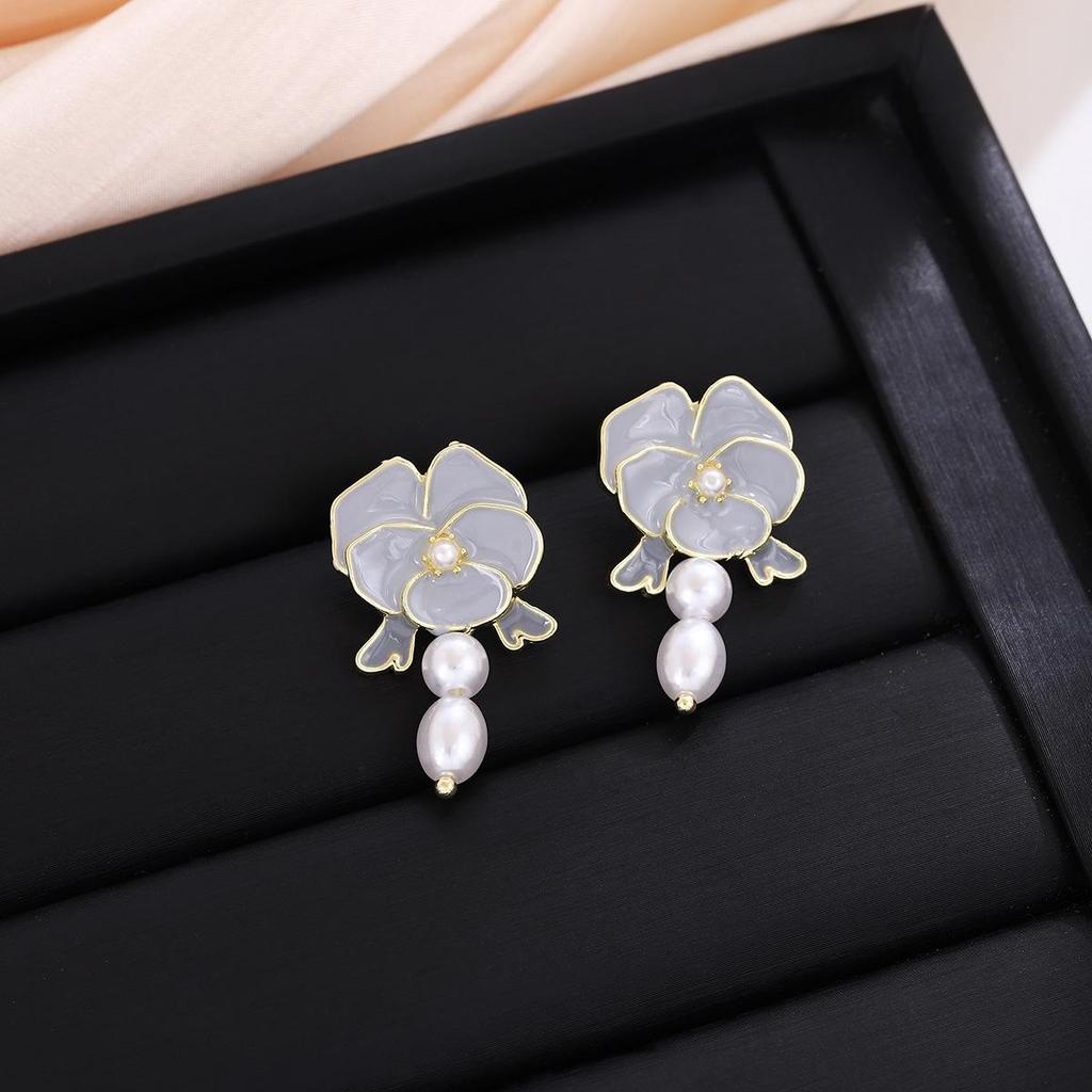 Silbernadel Retro Kamelie Perlenohrringe: Französischer Waldstil, Leichter Luxus, High-End-Mode für Frauen