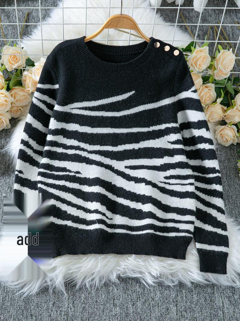 2025 Autumn/Winter Women's Zebra Print Color Block Sweater with Round Neck & Shoulder Buttons